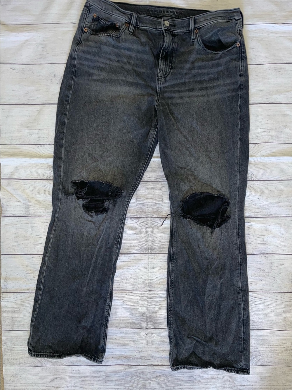 American Eagle 90s Boot Cut Distressed Black Washed Jeans